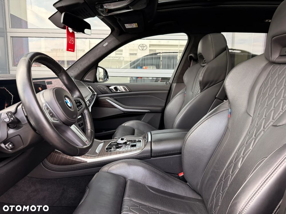 BMW X7 xDrive40d - 26