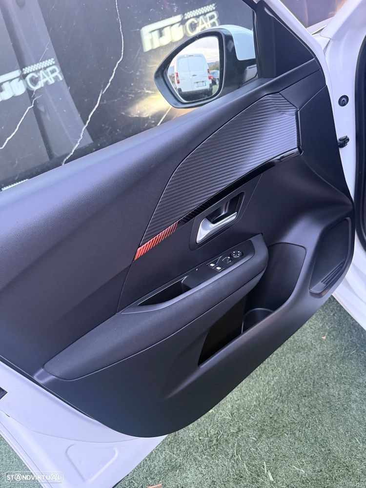 Peugeot 208 1.2 PureTech Active - 13