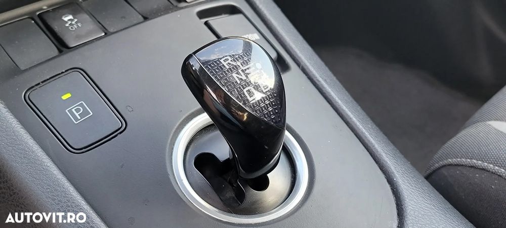 Toyota Auris - 15