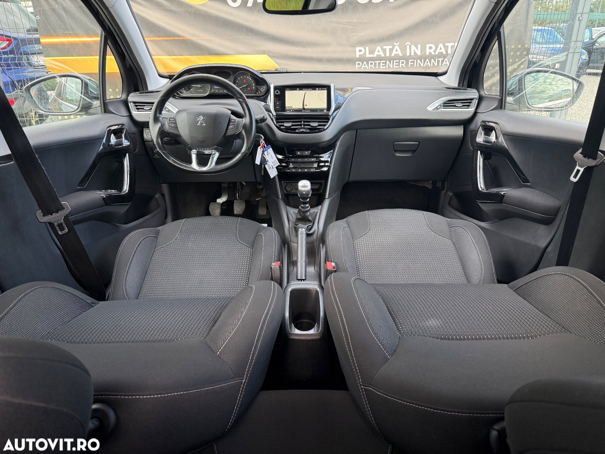 Peugeot 208 PureTech 110 Stop & Start Tech Edition - 6