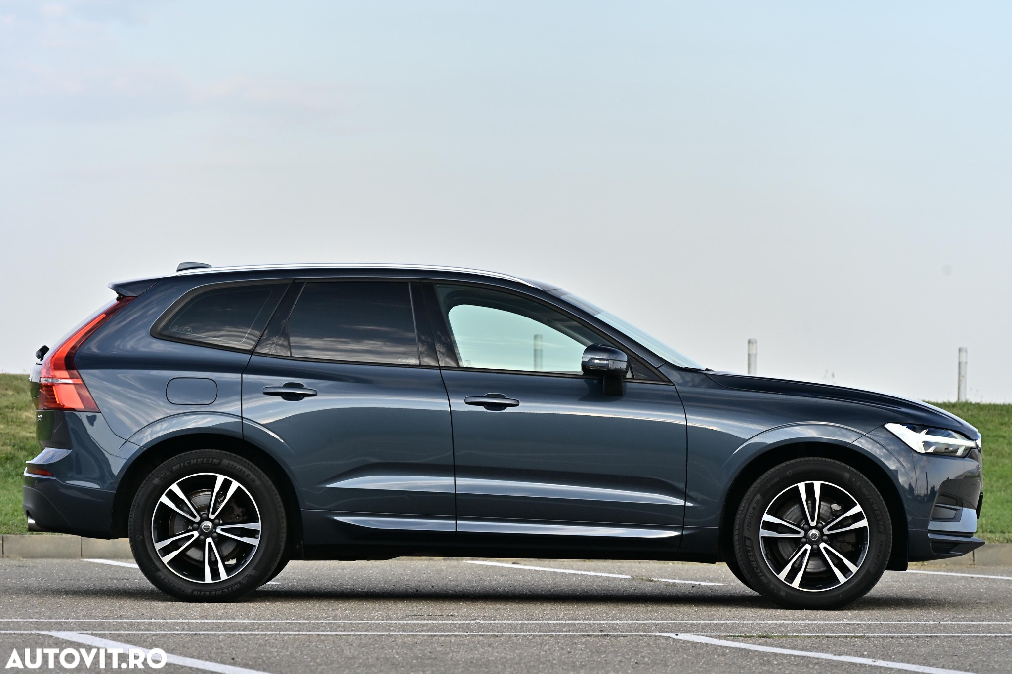 Volvo XC 60 D4 AWD Geartronic Momentum - 6