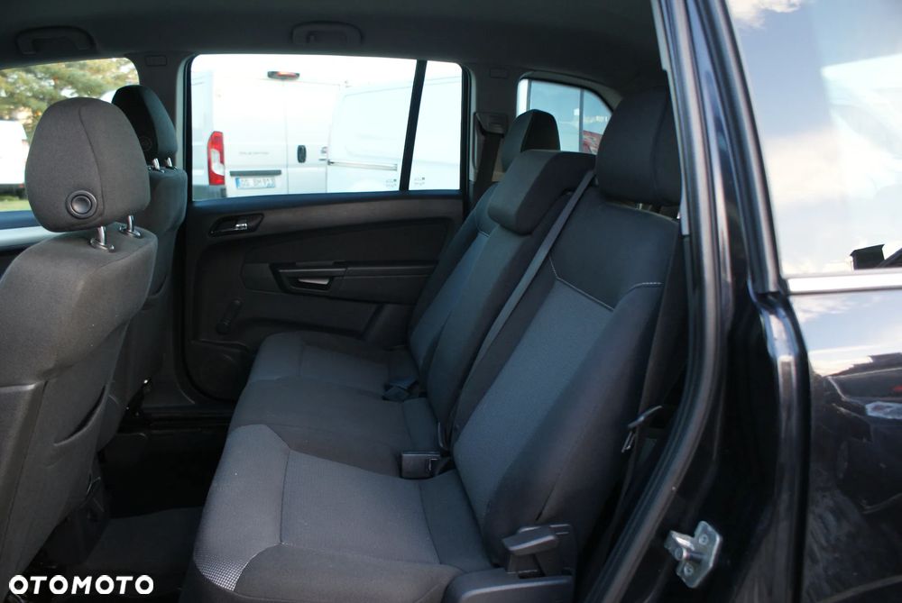 Opel Zafira 1.8 - 11
