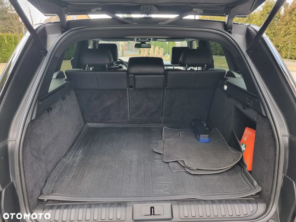 Land Rover Range Rover Sport D250 (SDV6) HSE - 28