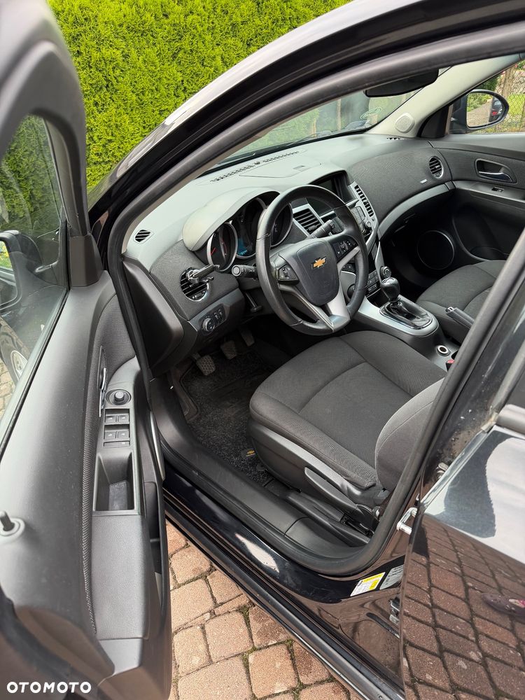 Chevrolet Cruze 2.0 D LT - 10