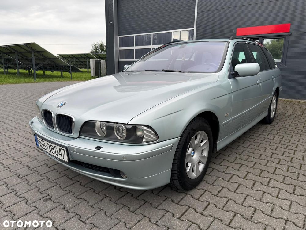 BMW Seria 5 525d - 1