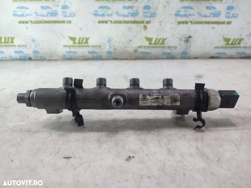 Rampa injectoare stanga 057130089Q 4.2 tdi CDSB Audi Q7 4L [facelift] - 1