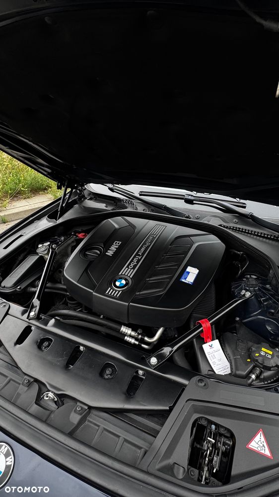 BMW Seria 5 520d xDrive Luxury Line - 11