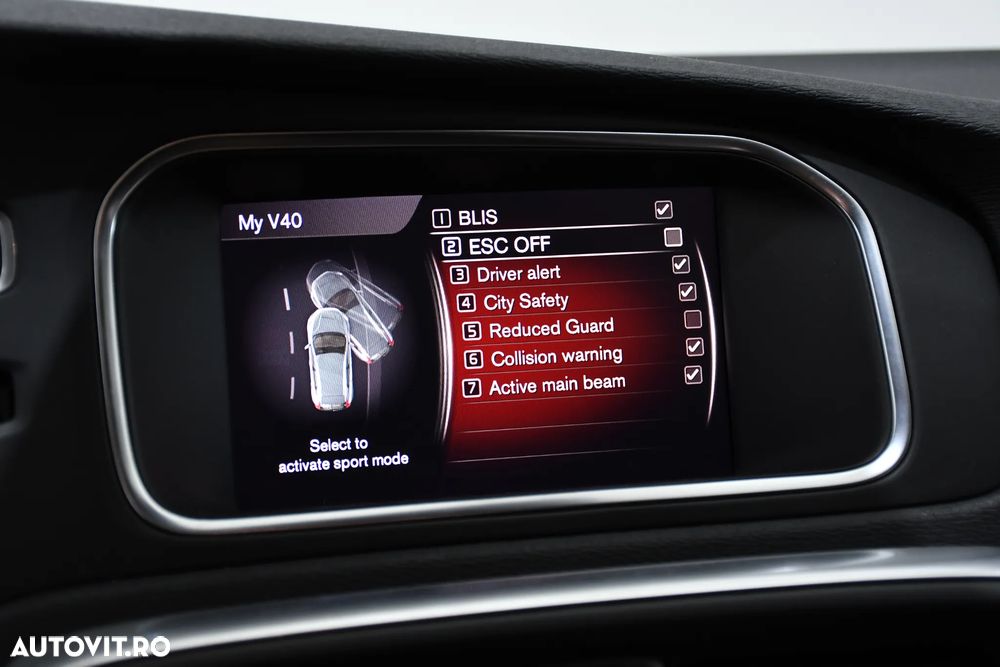 Volvo V40 - 19