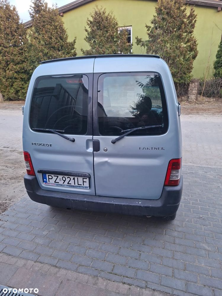 Peugeot PARTNER - 4