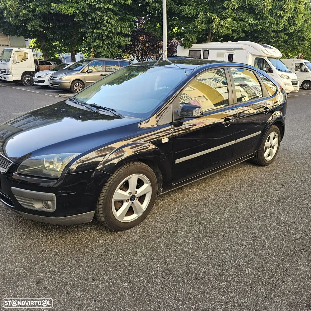 Ford Focus 1.6 TDCi Connection - 16