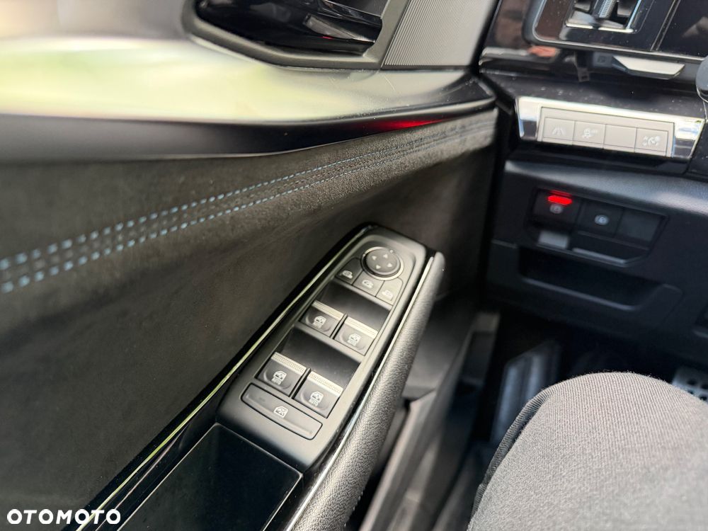Renault Austral 1.3 TCe mHEV Techno esprit Alpine - 10