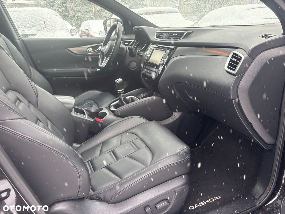 Nissan Qashqai 1.3 DIG-T TEKNA - 5