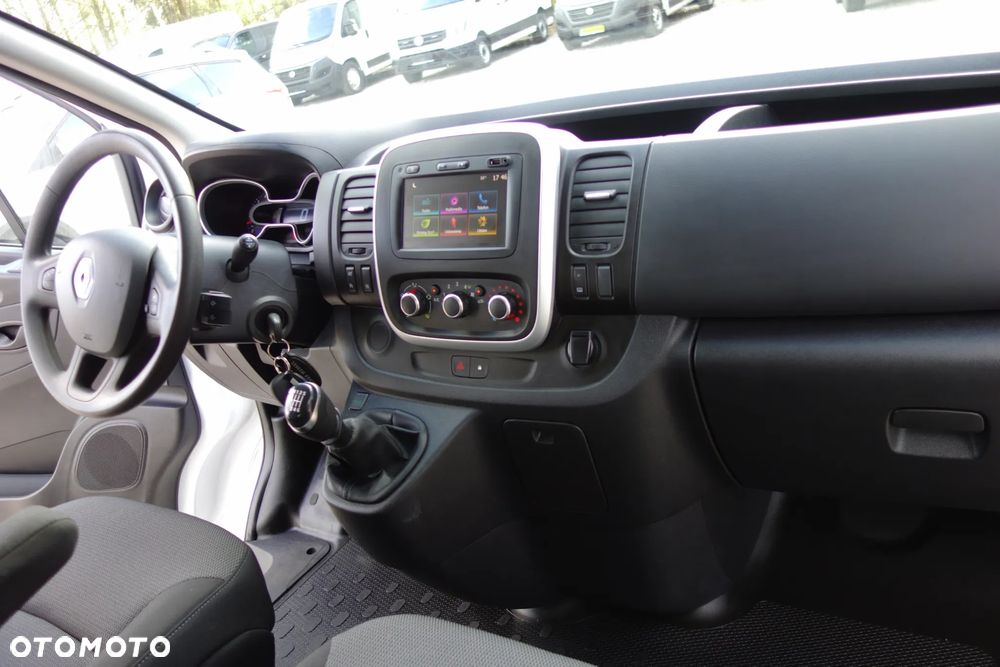 Renault Trafic 2.0 DCI 120 KM 2 x Drzwi Boczne Long Klima Webasto - 22