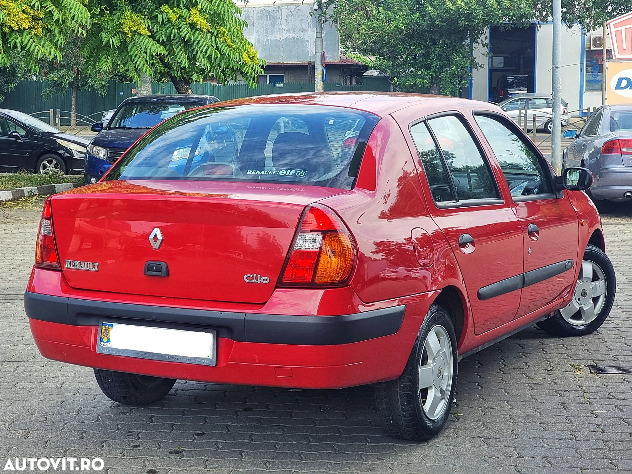 Renault Clio - 2