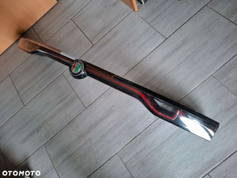 BLENDA TYLNA TYŁ ALFA ROMEO TONALE IDEALNA - 4
