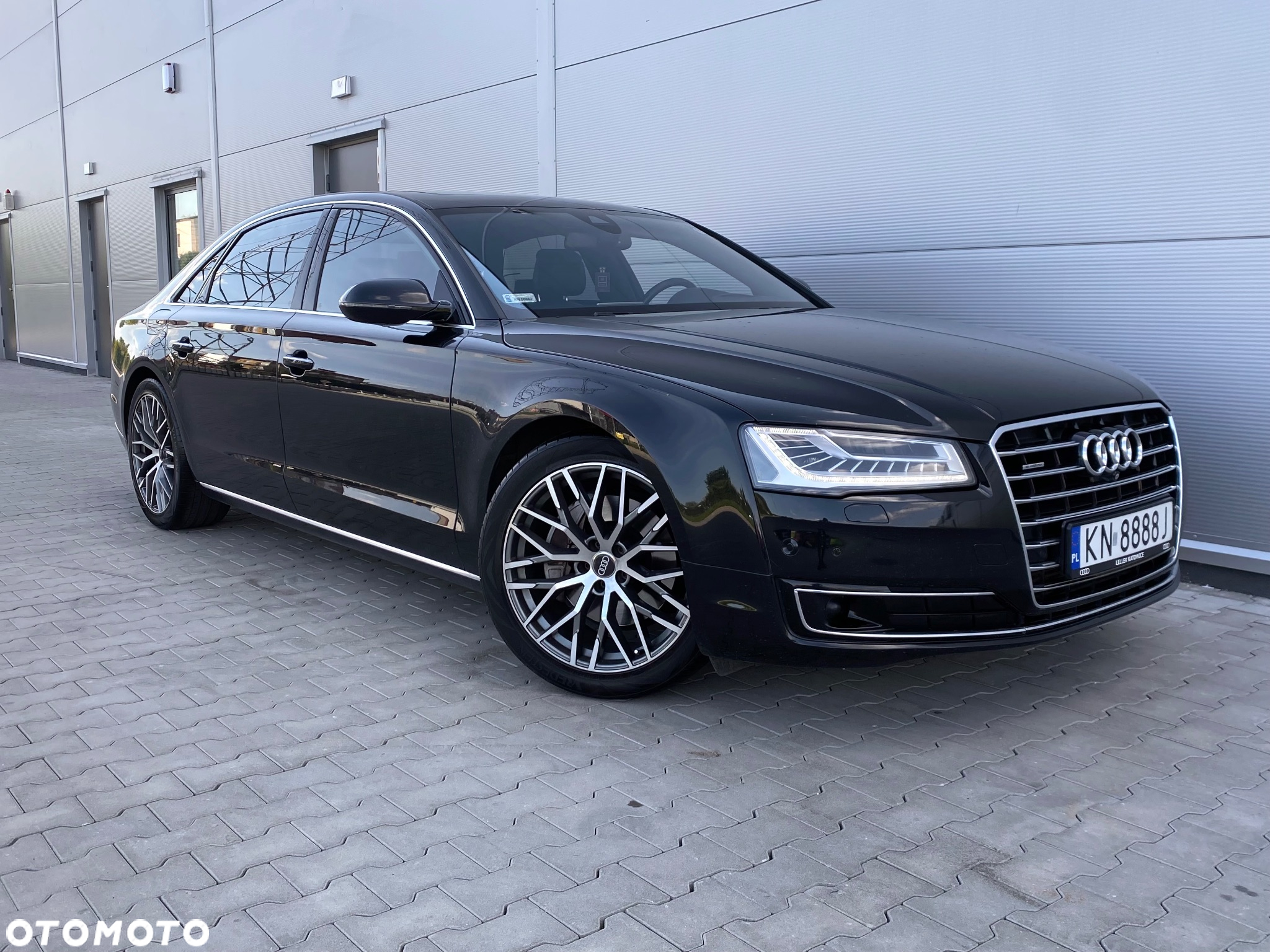 Audi A8 3.0 TDI DPF clean diesel quattro tiptronic Lang - 2