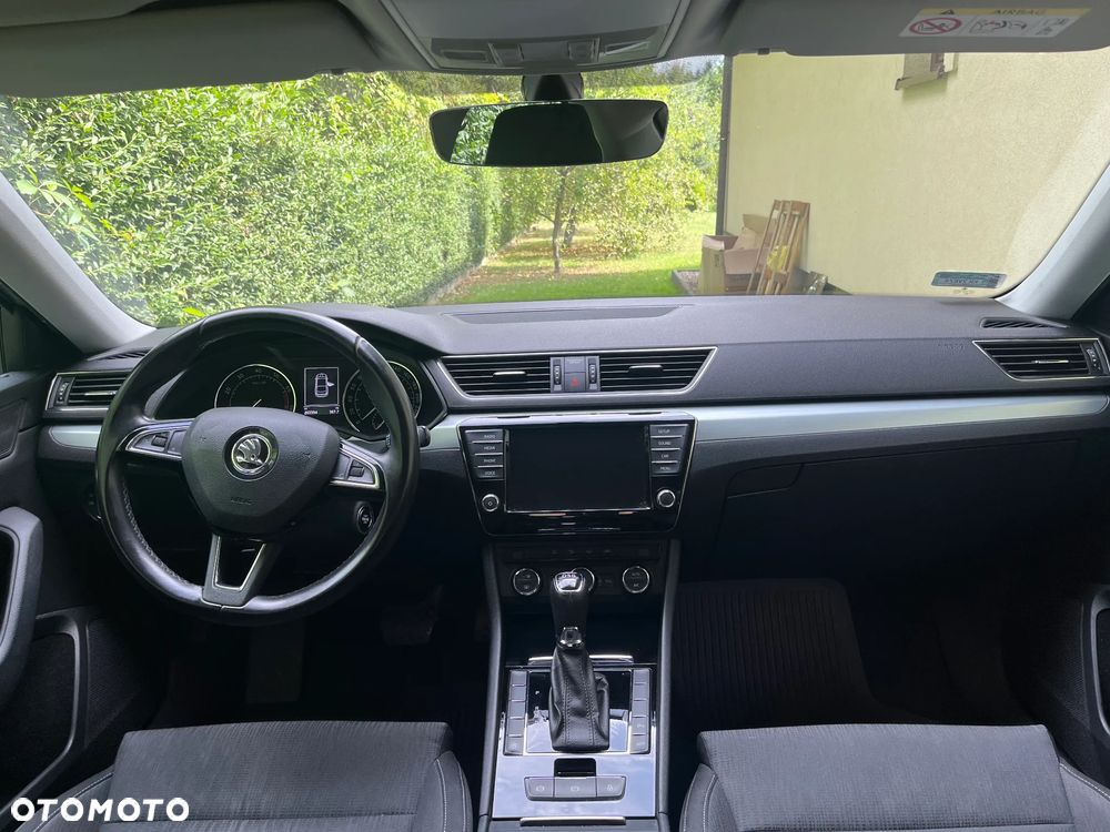 Skoda Superb 1.4 TSI ACT Ambition DSG - 11