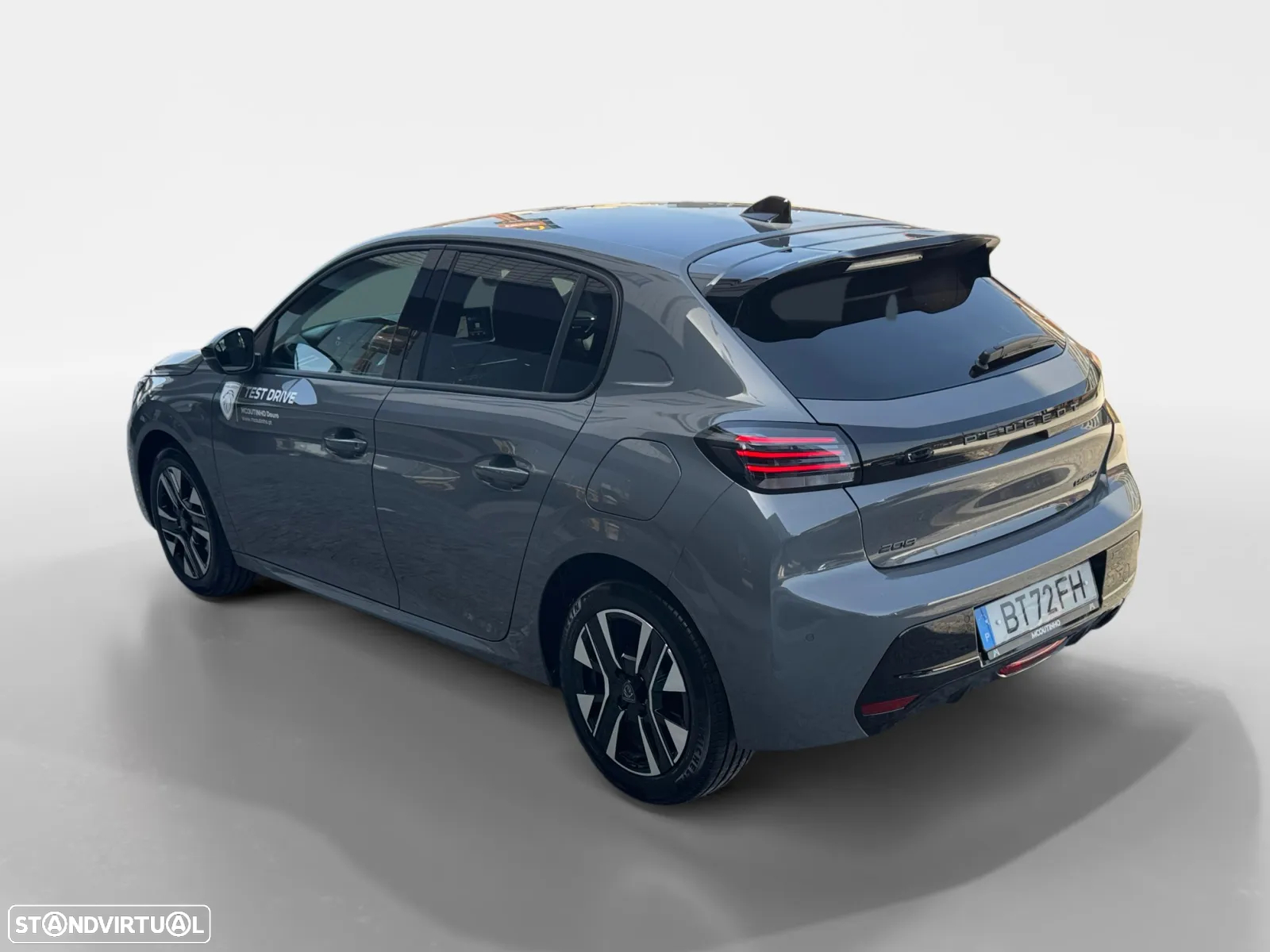 Peugeot 208 1.2 Hybrid Allure e-DCS6 - 4