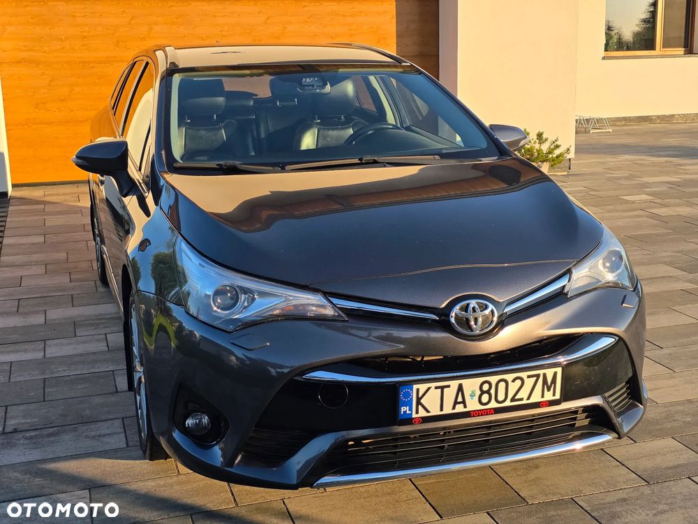 Toyota Avensis - 3