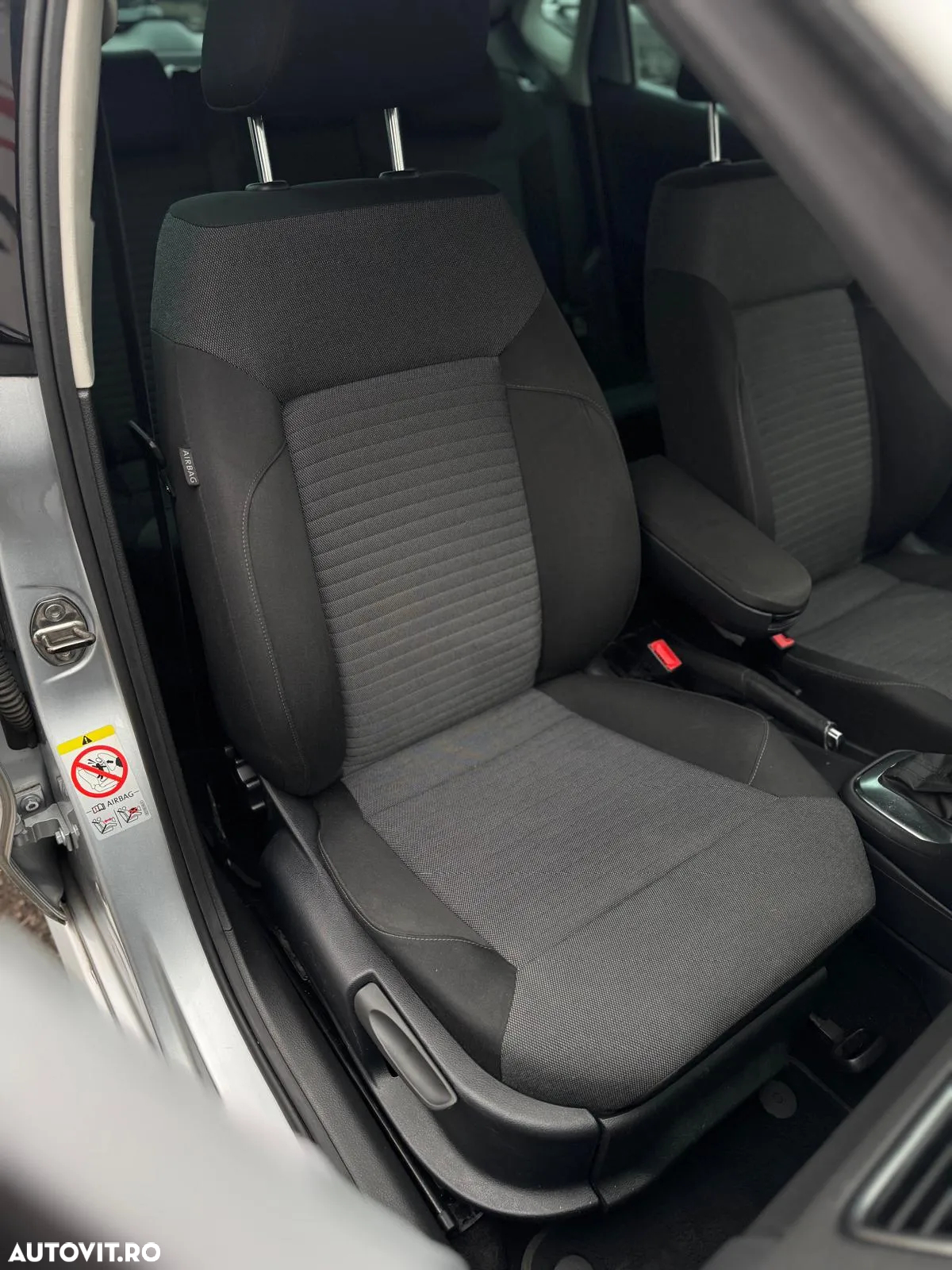 Volkswagen Polo 1.6 TDI DSG Comfortline - 31