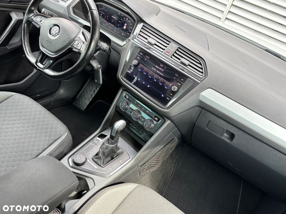 Volkswagen Tiguan 2.0 TDI SCR 4Motion (BlueMotion Techn.) DSG Highline - 38