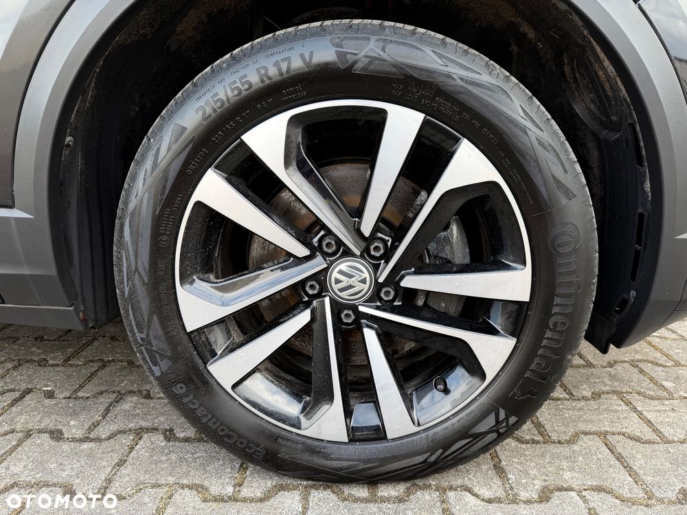 Volkswagen T-Roc 2.0 TDI SCR 4MOTION DSG IQ.DRIVE - 20