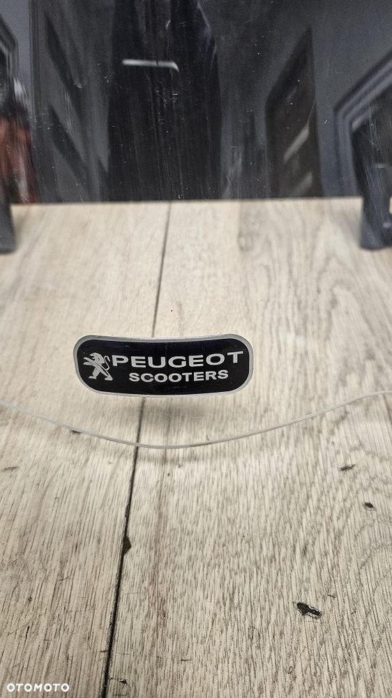 Duża szyba motocyklowa owiewka do skutera Peugeot - 4