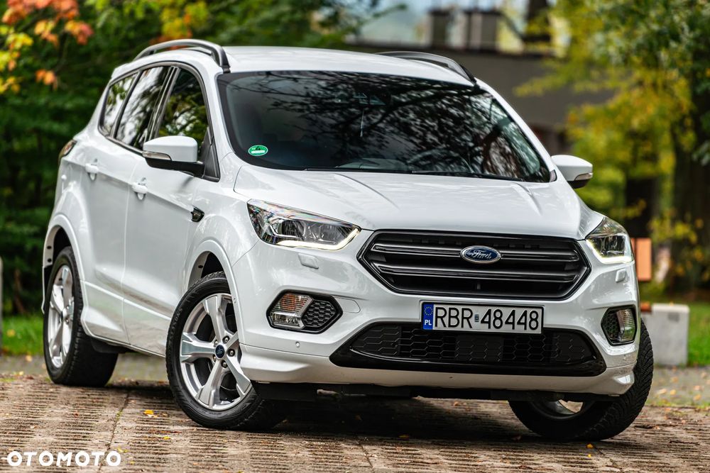 Ford Kuga 1.5 EcoBoost 4x4 ST-Line - 2