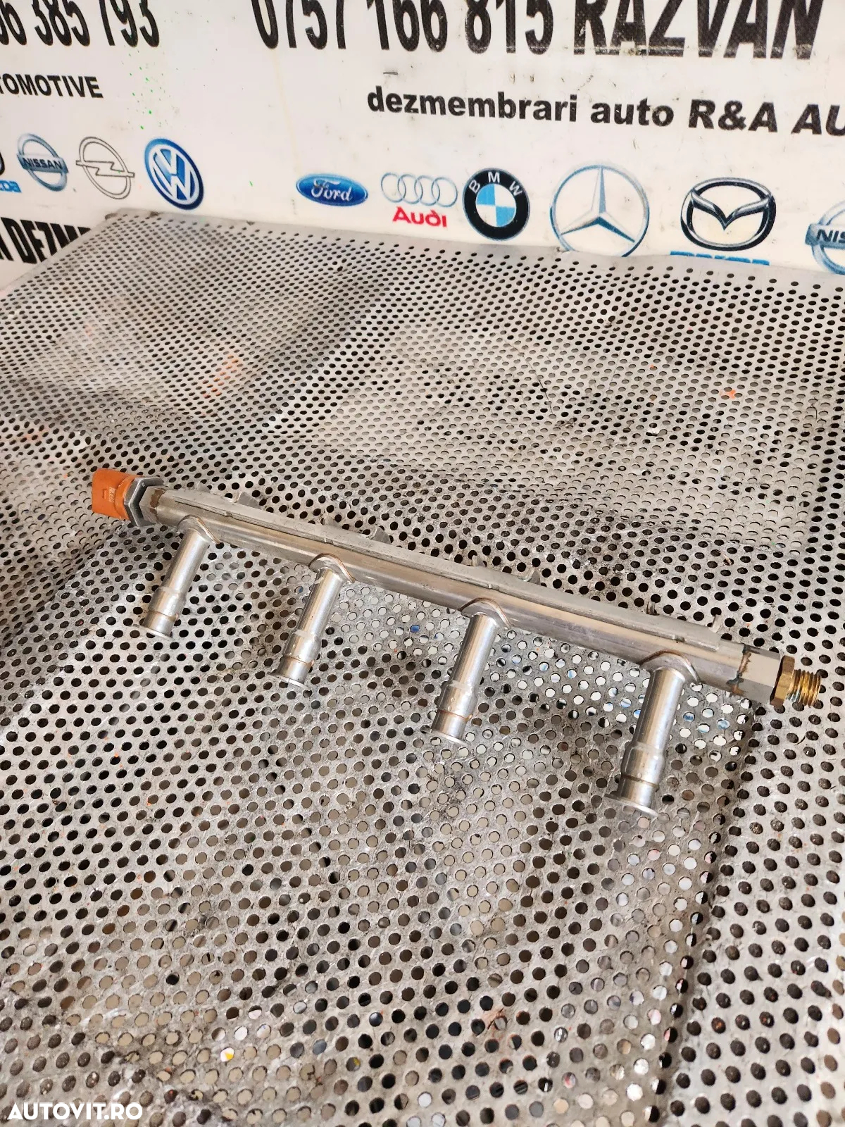 Rampa Injectoare Cu Senzor Vw Seat Skoda 1.2 Tsi Cod 03FC Fabia Polo Roomster Ibiza - Dezmembrari A - 3