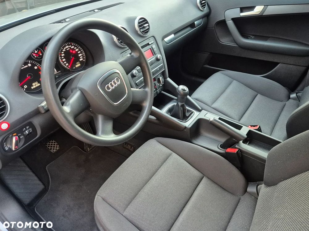 Audi A3 Sportback - 14