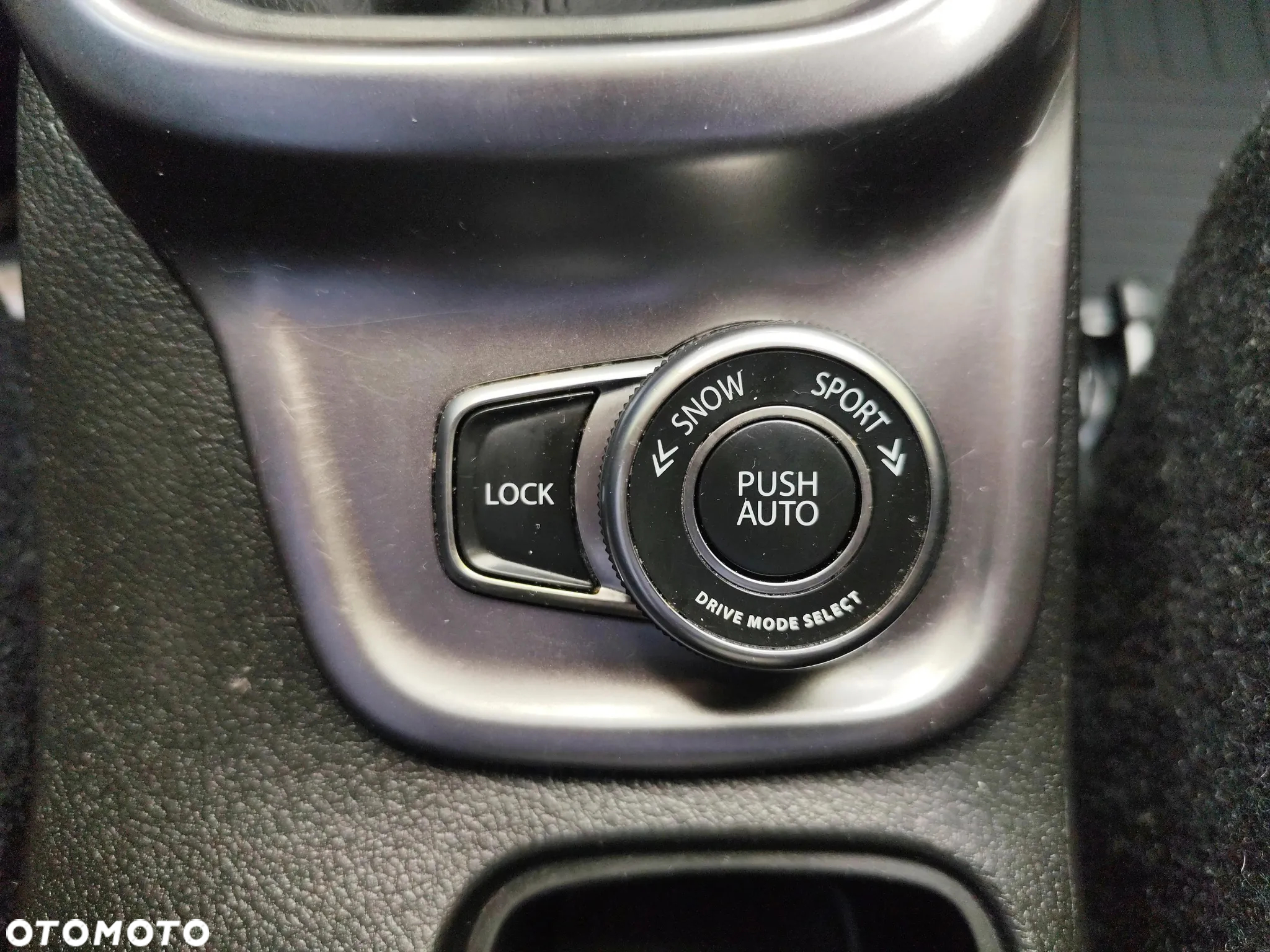 Suzuki Vitara 1.4 Boosterjet SHVS Premium 4WD - 26