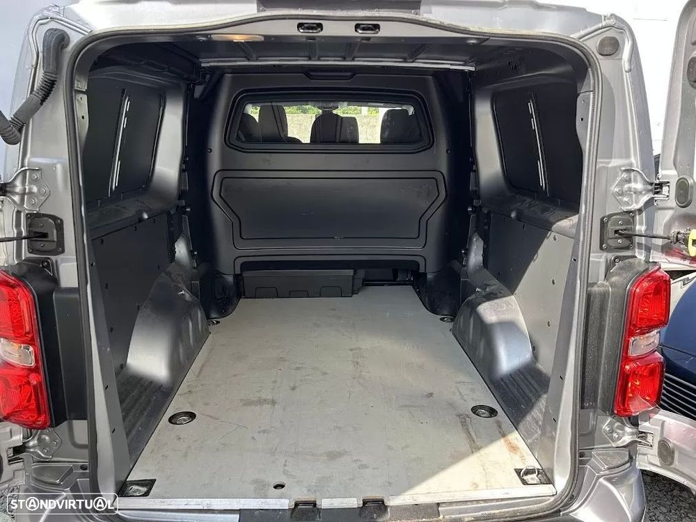 Peugeot Expert 2.0 BlueHDi L3H1 Semi-Vidrado - 14