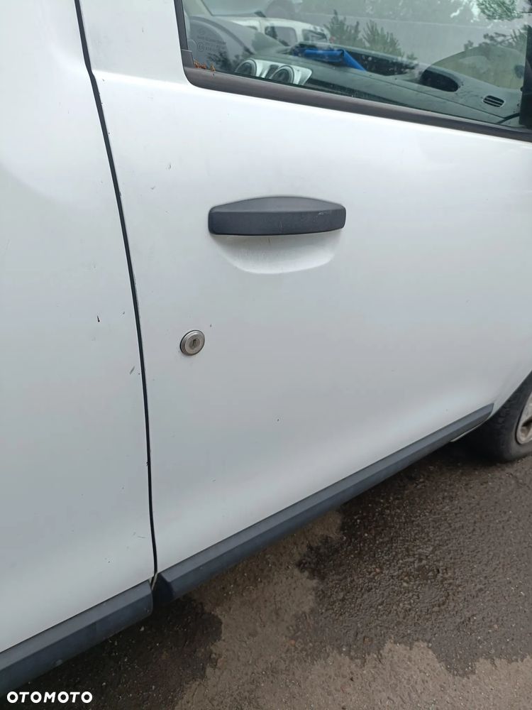DACIA DOKKER 12-17 2013 r. 0389 drzwi prawy przód prawe przednie PP białe * - 6