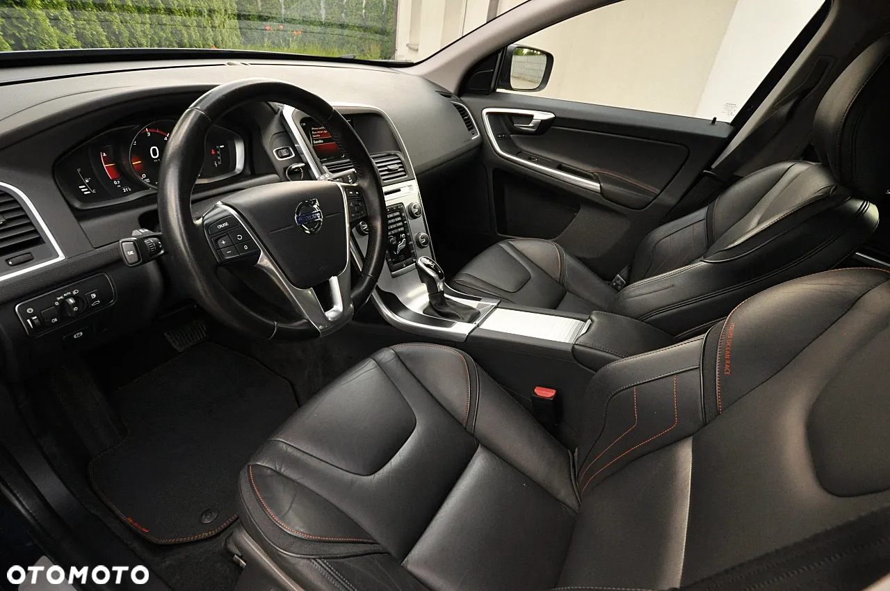Volvo XC 60 D4 Geartronic Ocean Race - 16