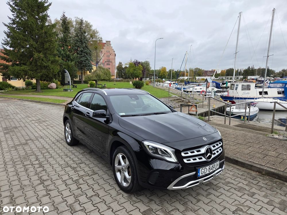 Mercedes-Benz GLA 200 7G-DCT Urban - 1