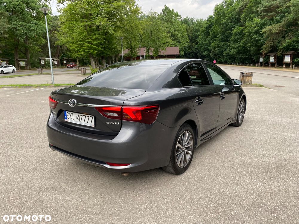 Toyota Avensis 2.0 D-4D Prestige - 5
