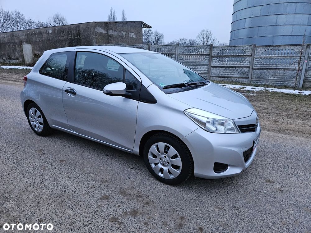 Toyota Yaris 1.0 VVT-i Life - 2