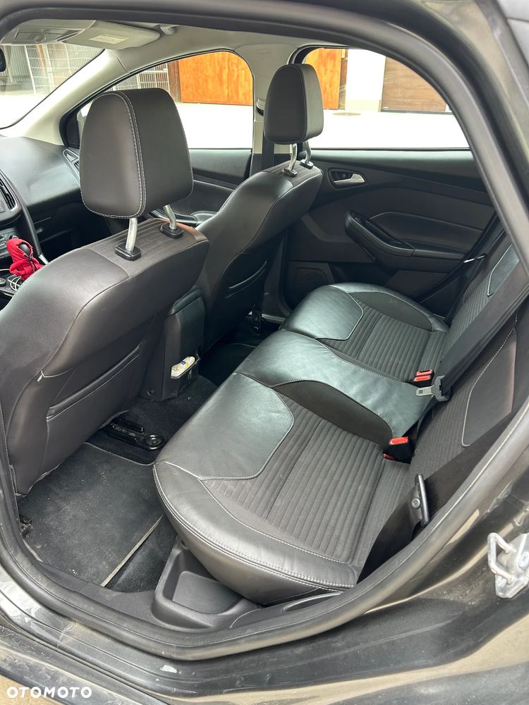 Ford Focus 2.0 TDCi Titanium ASS PowerShift - 6