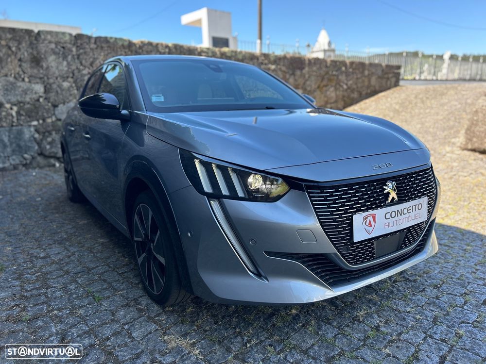 Peugeot e-208 50 kWh GT - 4