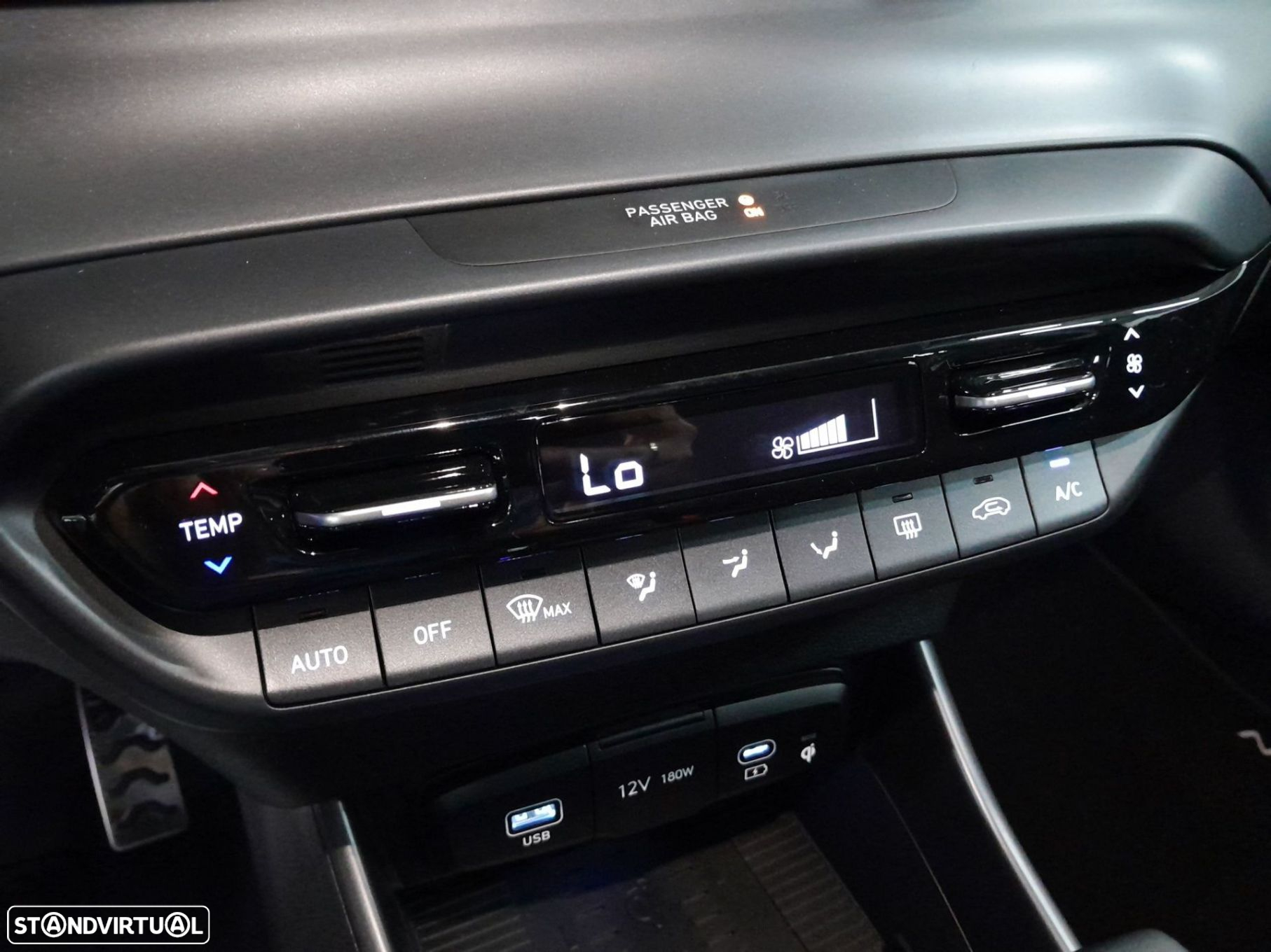 Hyundai Bayon 1.0 T-GDI Premium - 16