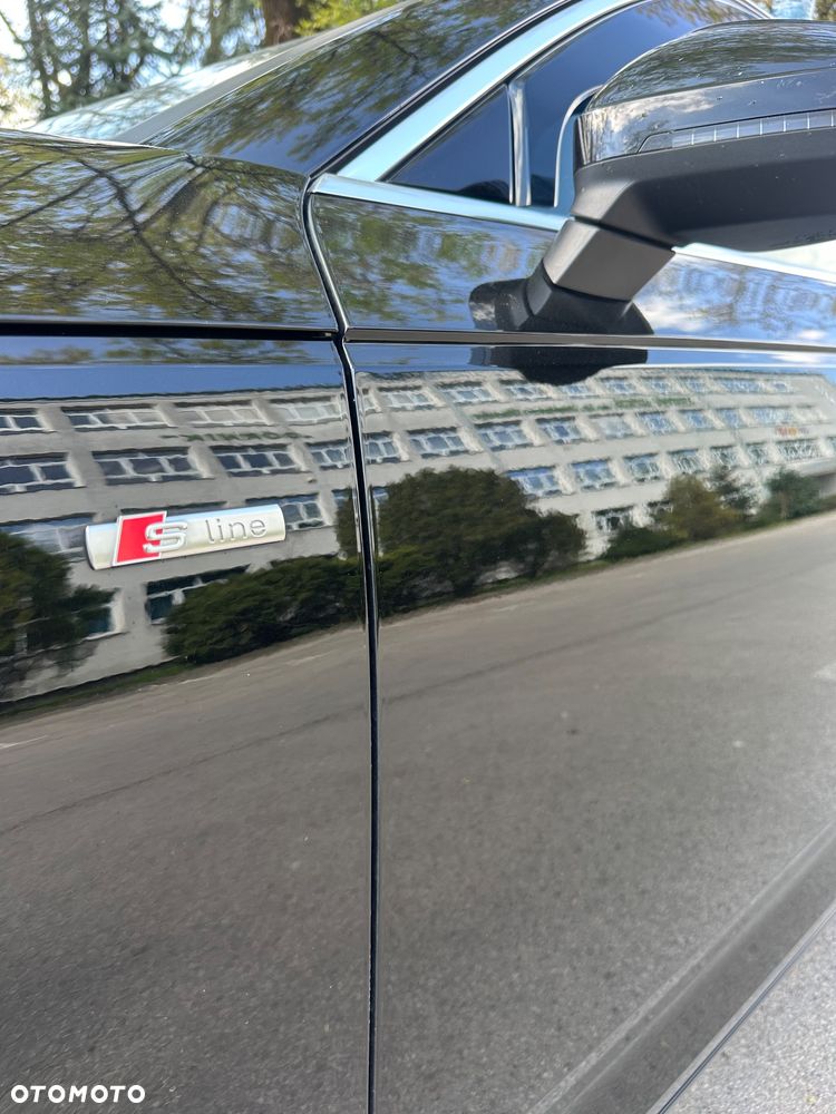 Audi A4 Avant 2.0 TDI S tronic - 4