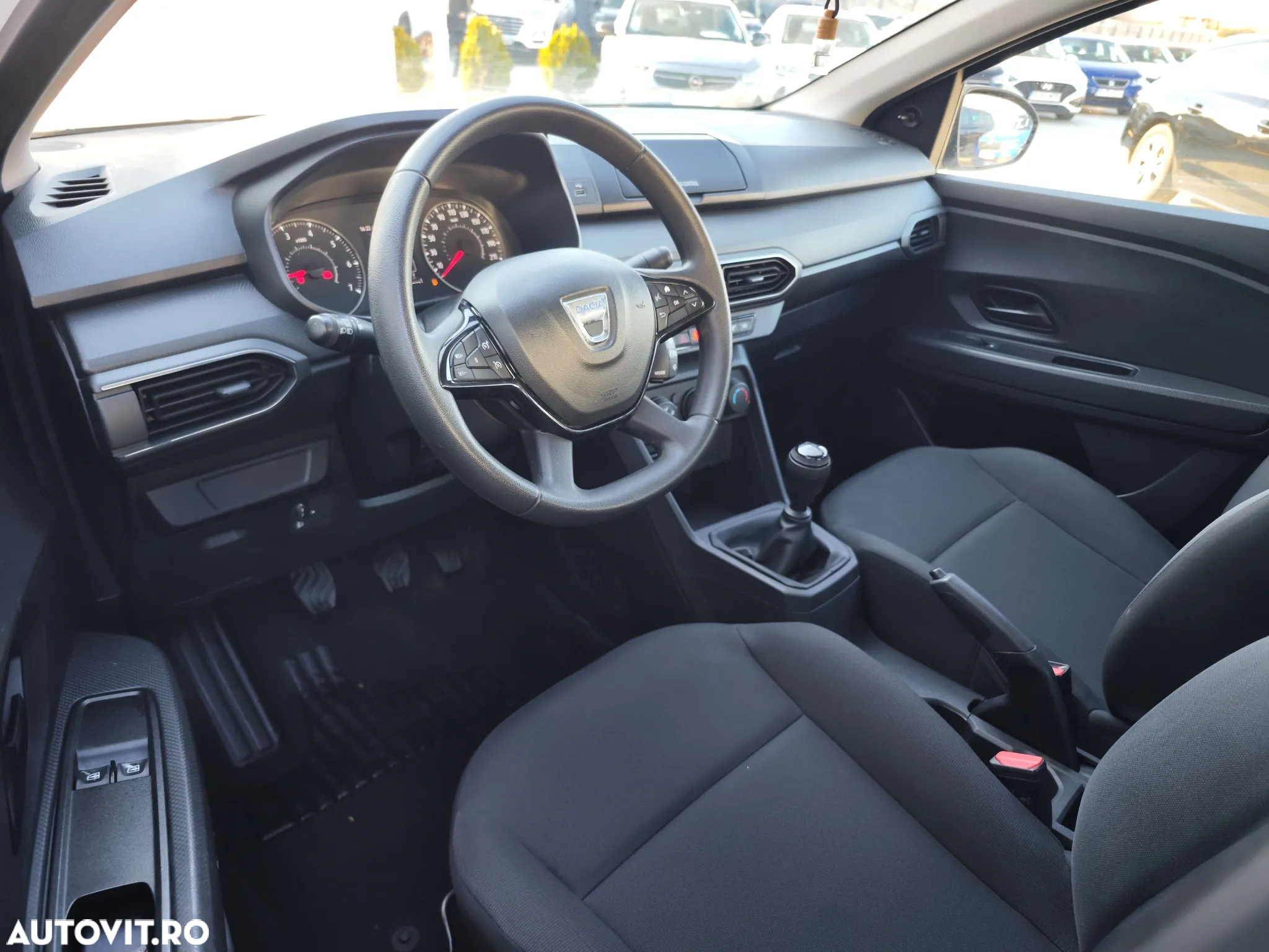 Dacia Logan - 10