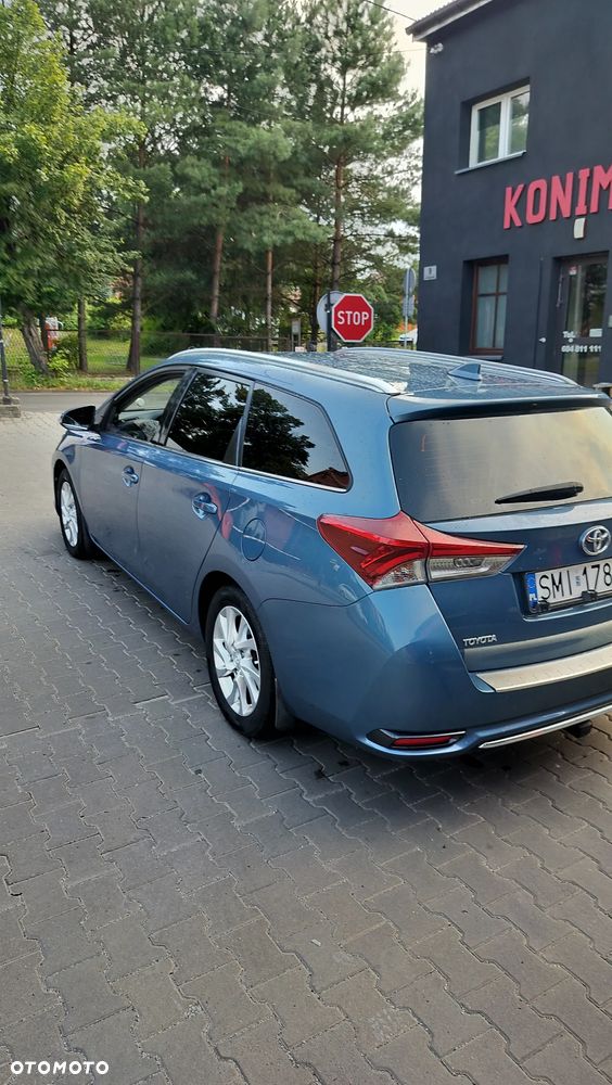 Toyota Auris 1.6 Active - 3