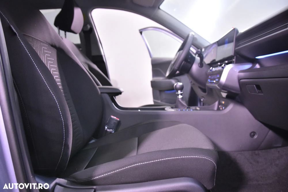 Hyundai KONA 1.6 T-GDI 138 CP 6MT 2WD Premium+ - 12