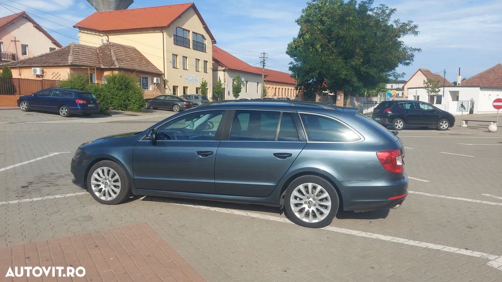 Skoda Superb 2.0 TDI Ambition - 3