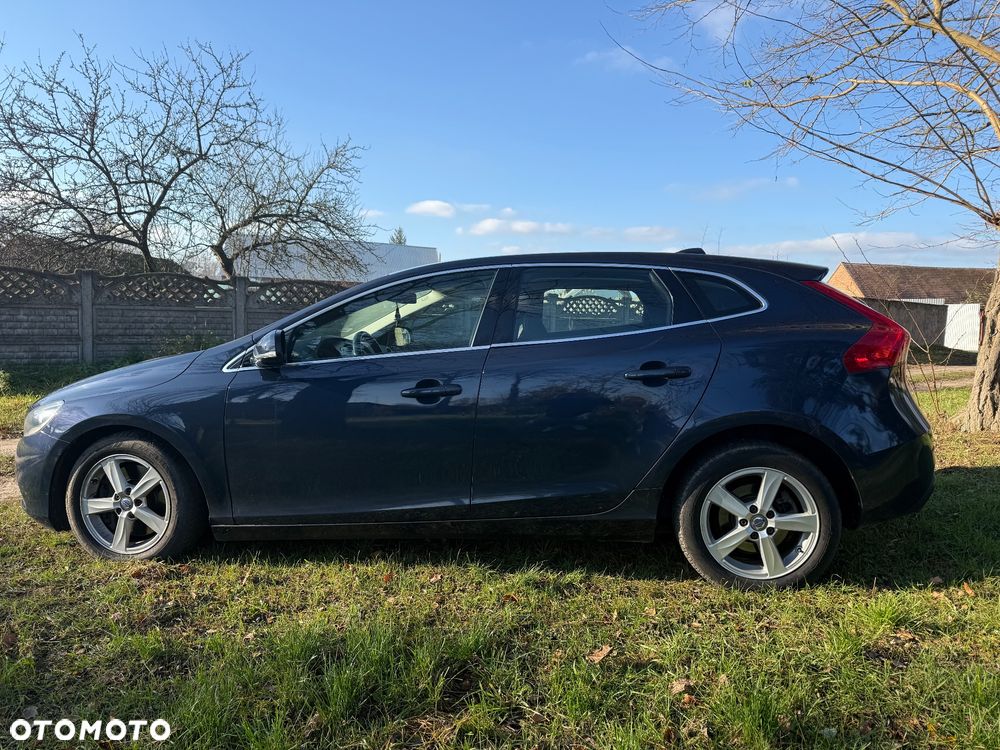 Volvo V40 - 8