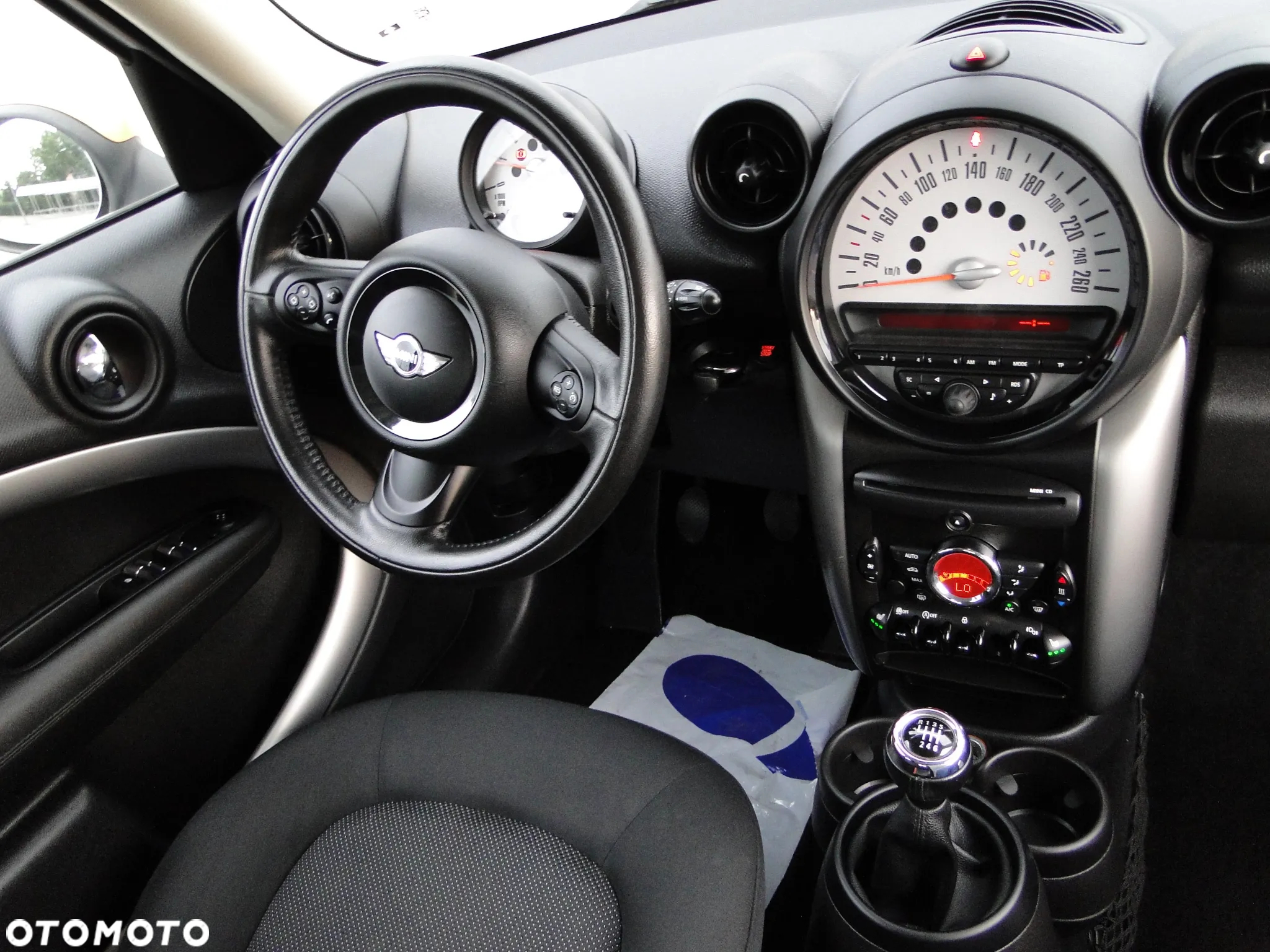 MINI Countryman One D - 7