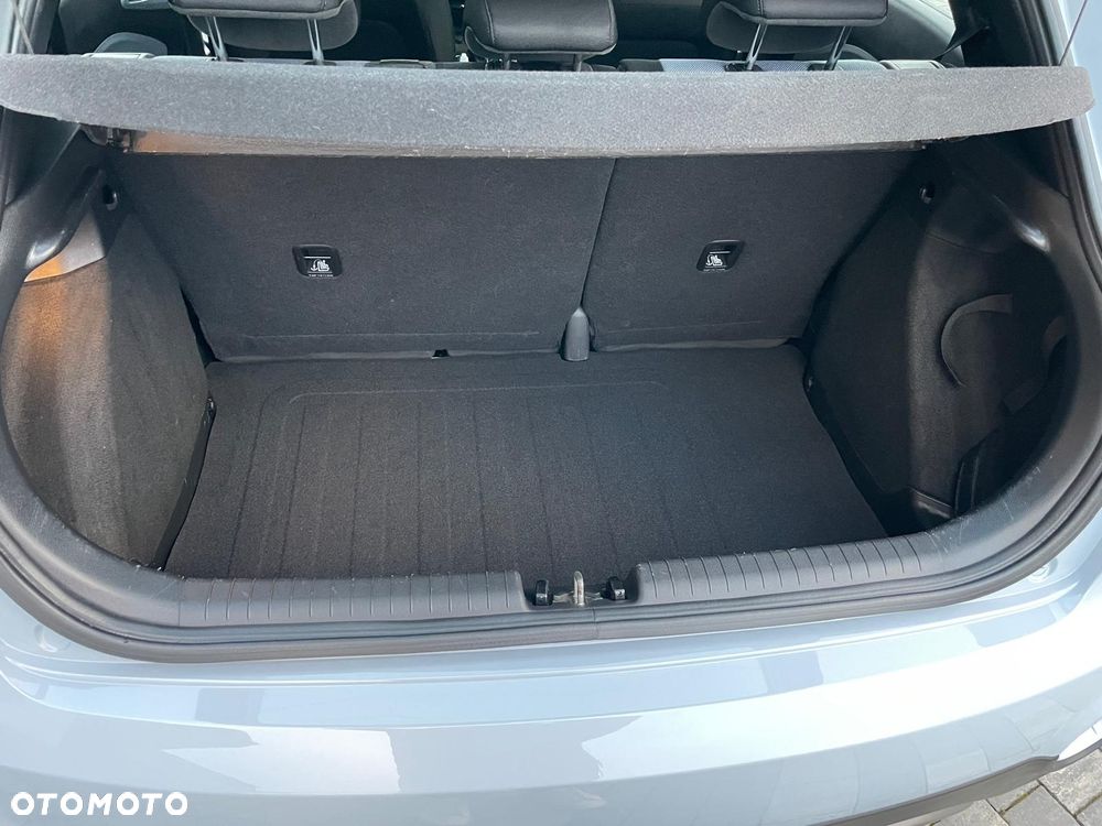 Hyundai i20 blue 1.4 Active Select - 15