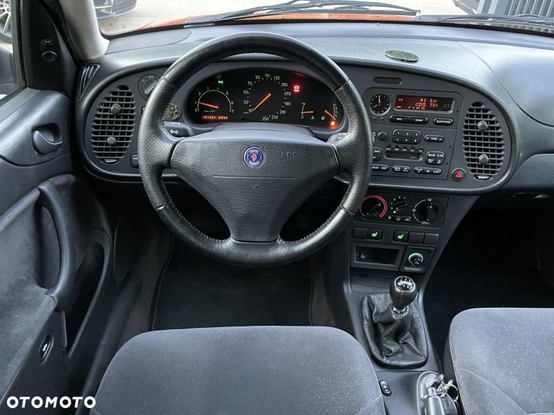 Saab 900 2.0 S - 6