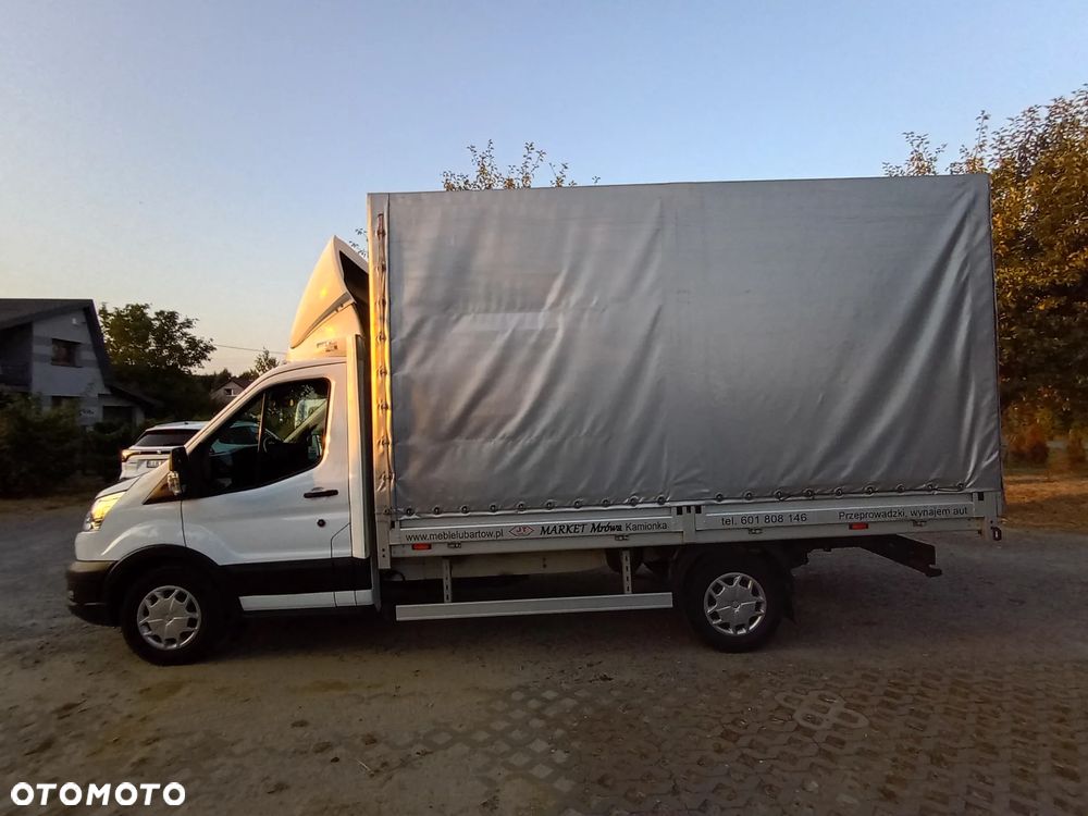 Ford Transit - 11